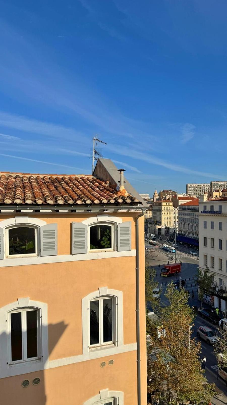 Apartment Petit Nid Douillet Vieux Port 4 Personnes *
